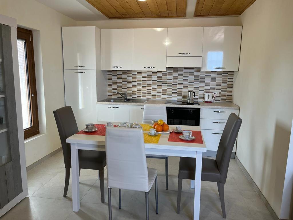 Perla Top Floor Apartment Σιρμιόνε Εξωτερικό φωτογραφία