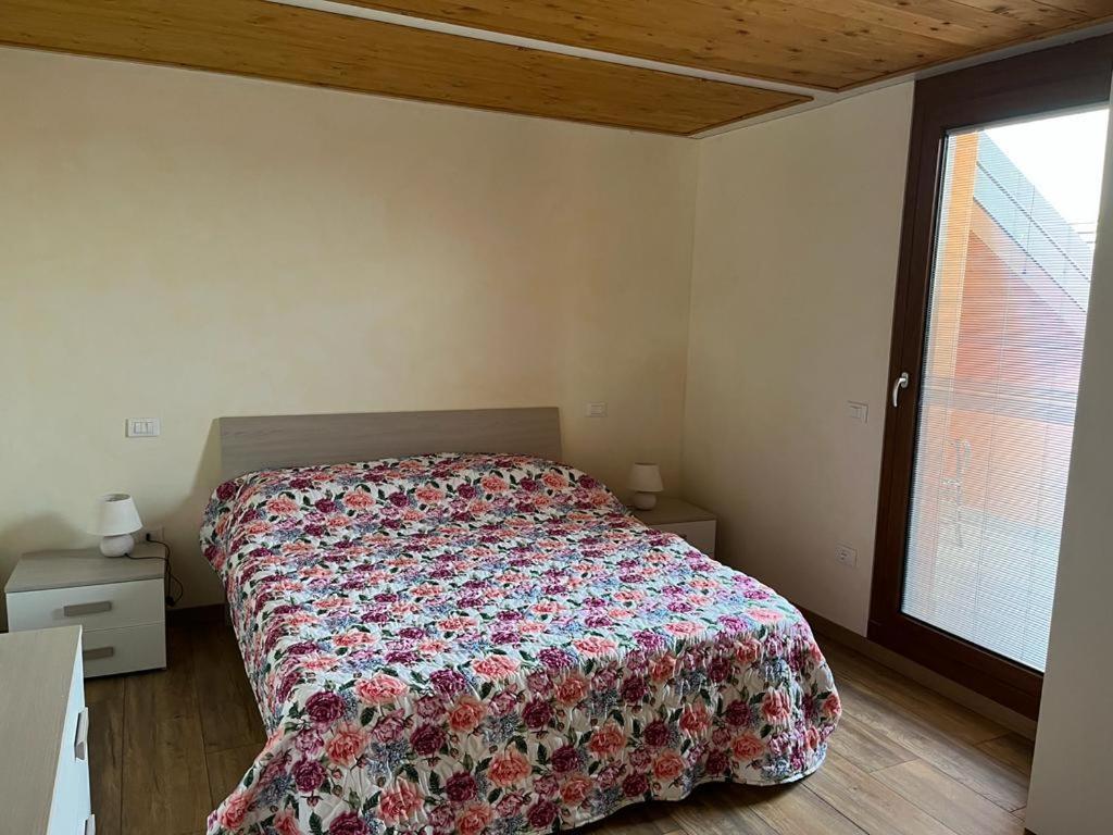 Perla Top Floor Apartment Σιρμιόνε Εξωτερικό φωτογραφία